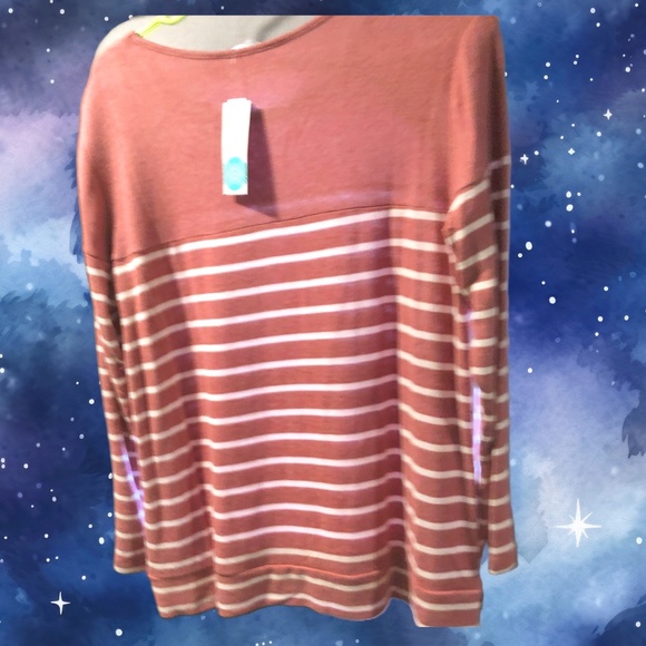 Market & Spruce Sweaters - Market and Spruce Large TOP